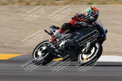 media/Nov-05-2022-SoCal Trackdays (Sat) [[f8d9b725ab]]/Turns 9 and 8 (1050am/